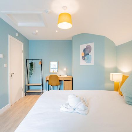 Villa The Large Group House -Sleeps 21 à Dublin Extérieur photo