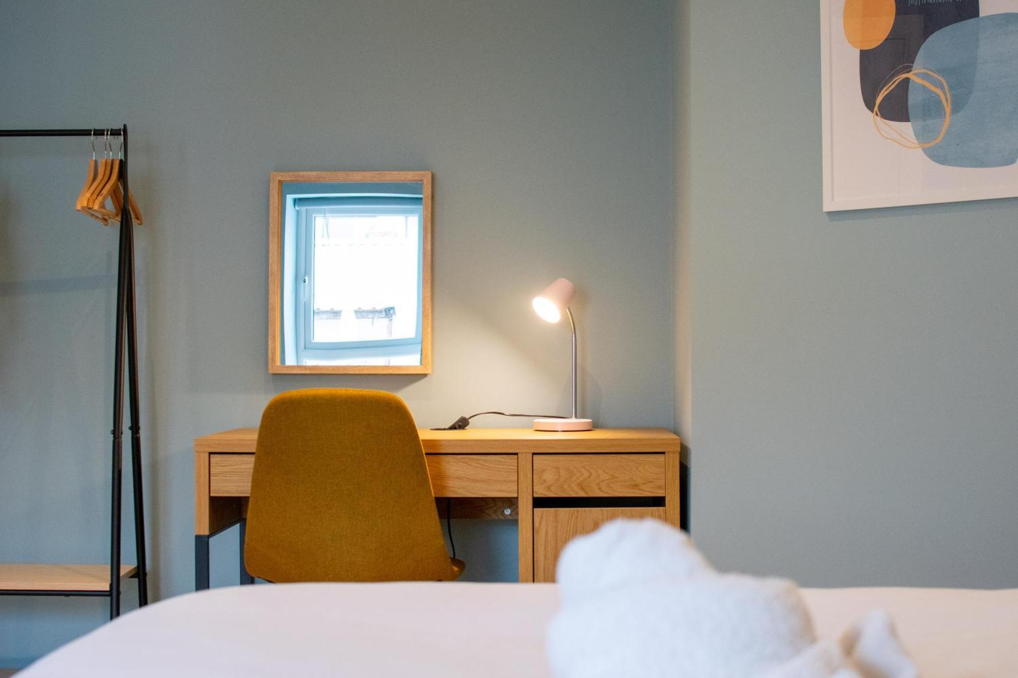 Villa The Large Group House -Sleeps 21 à Dublin Extérieur photo