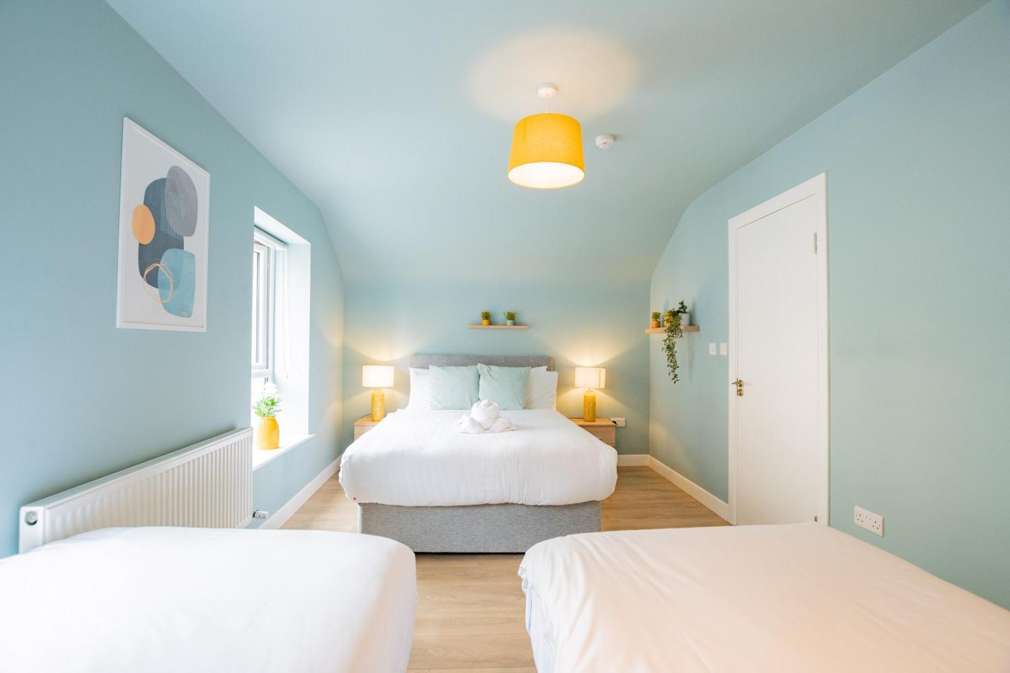 Villa The Large Group House -Sleeps 21 à Dublin Extérieur photo