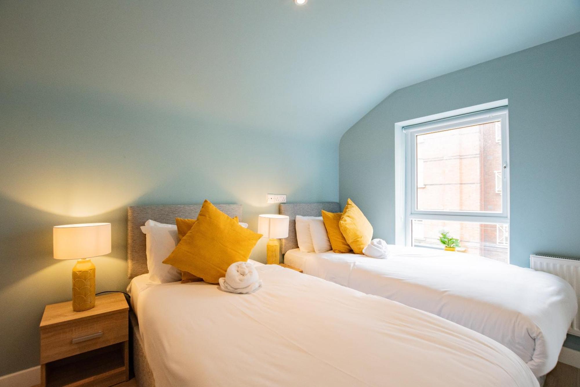 Villa The Large Group House -Sleeps 21 à Dublin Extérieur photo