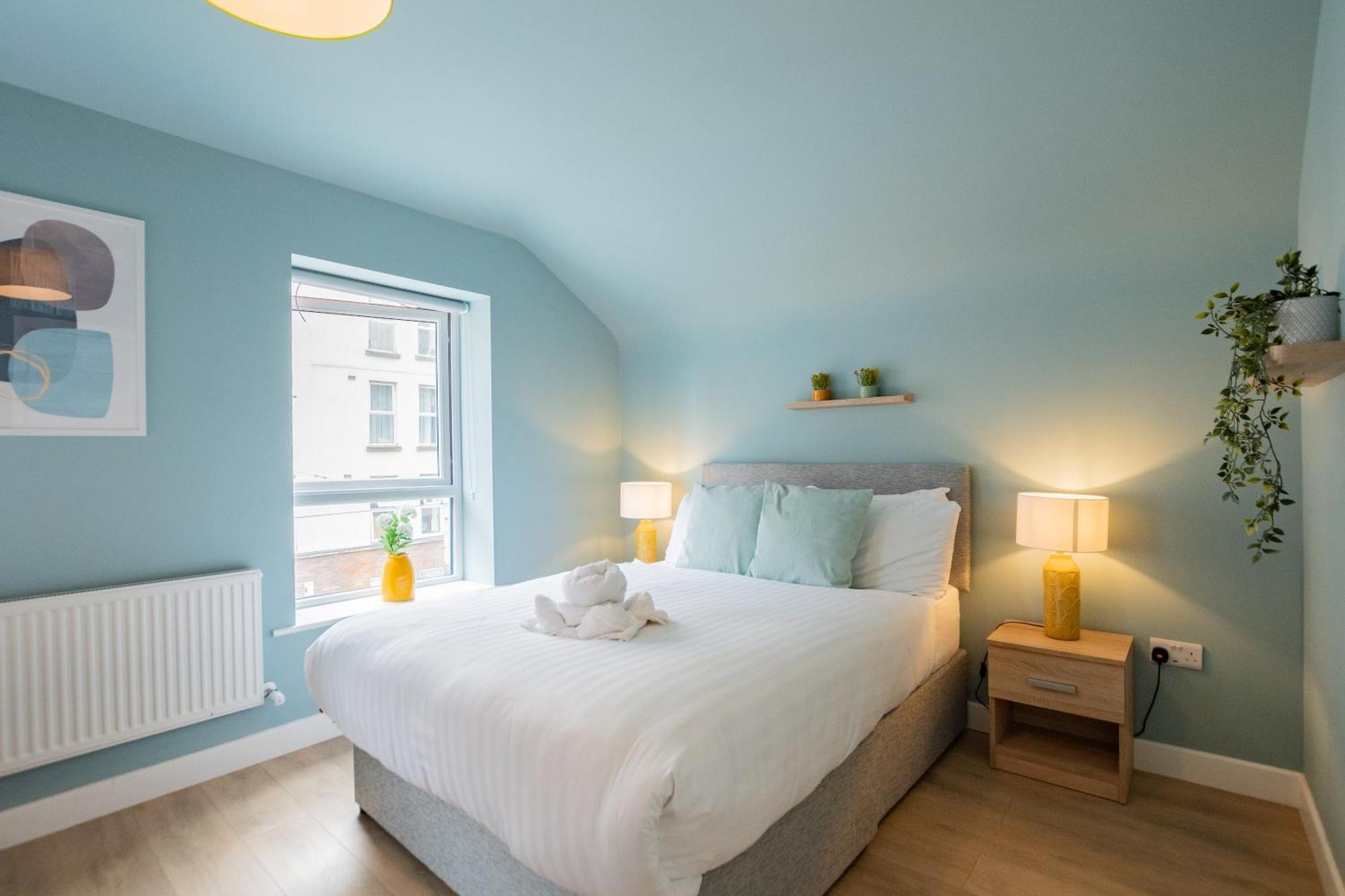 Villa The Large Group House -Sleeps 21 à Dublin Extérieur photo