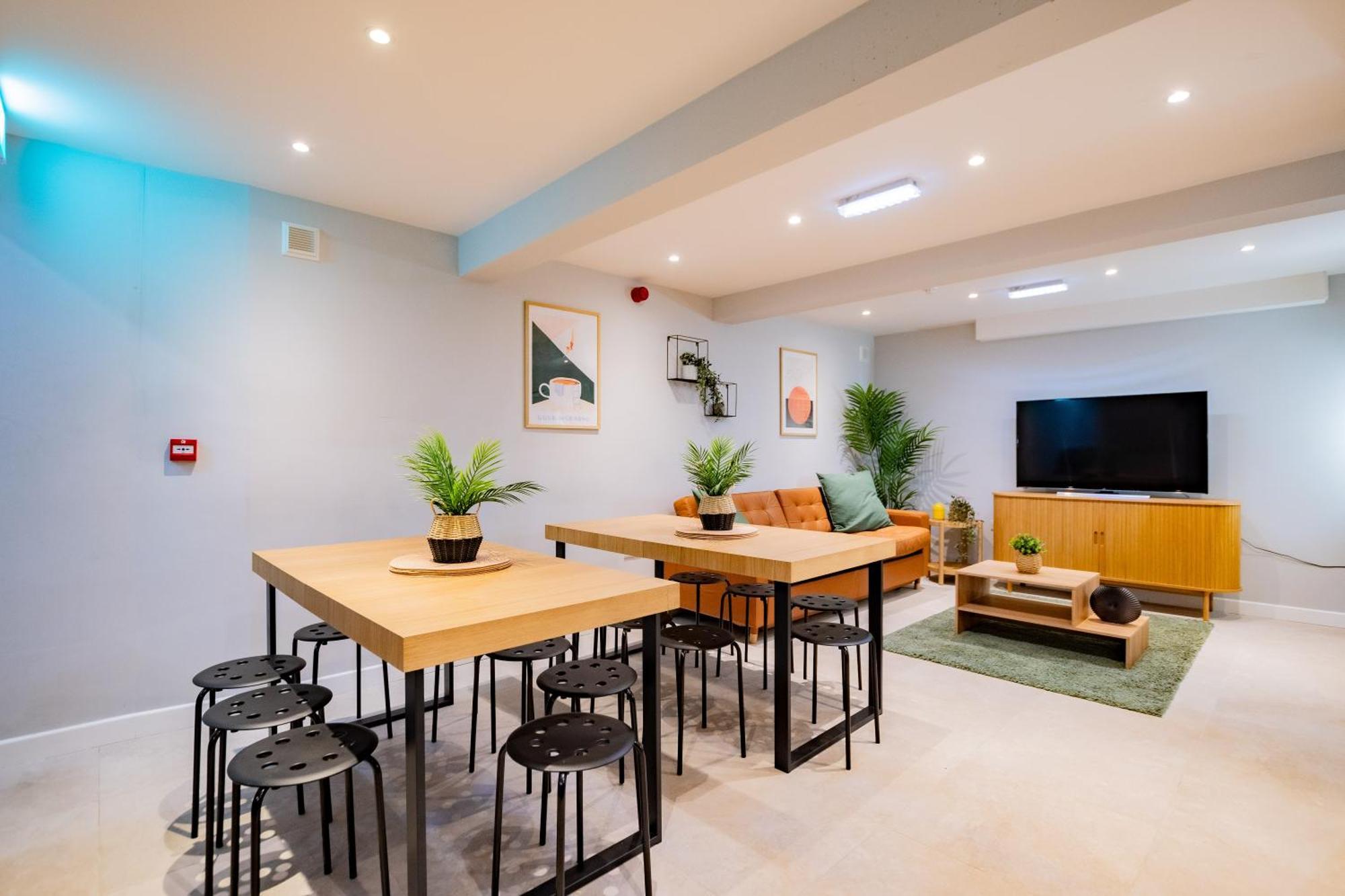 Villa The Large Group House -Sleeps 21 à Dublin Extérieur photo