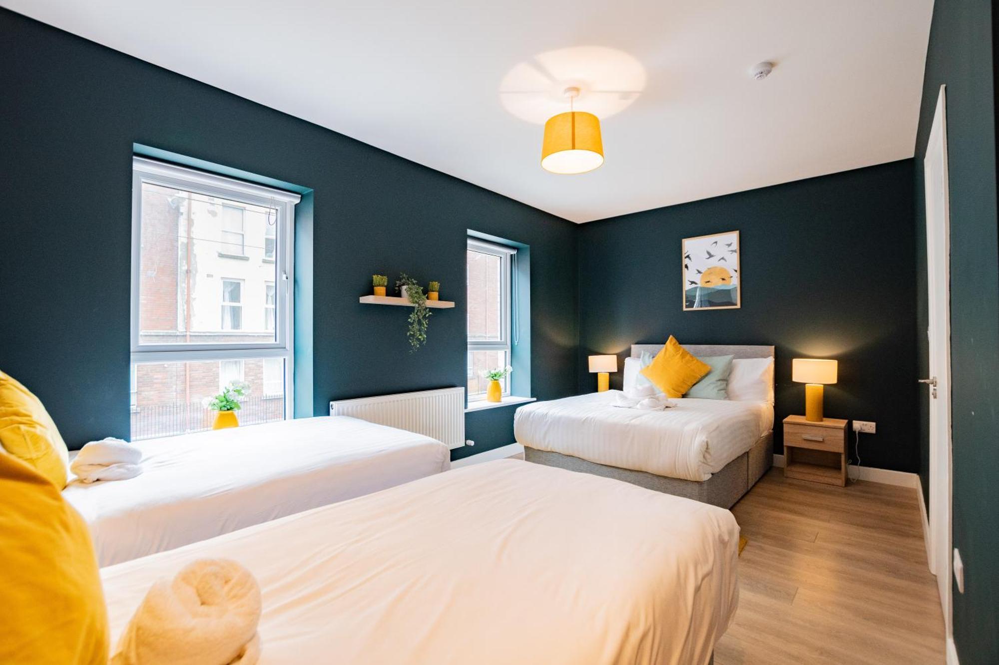 Villa The Large Group House -Sleeps 21 à Dublin Extérieur photo